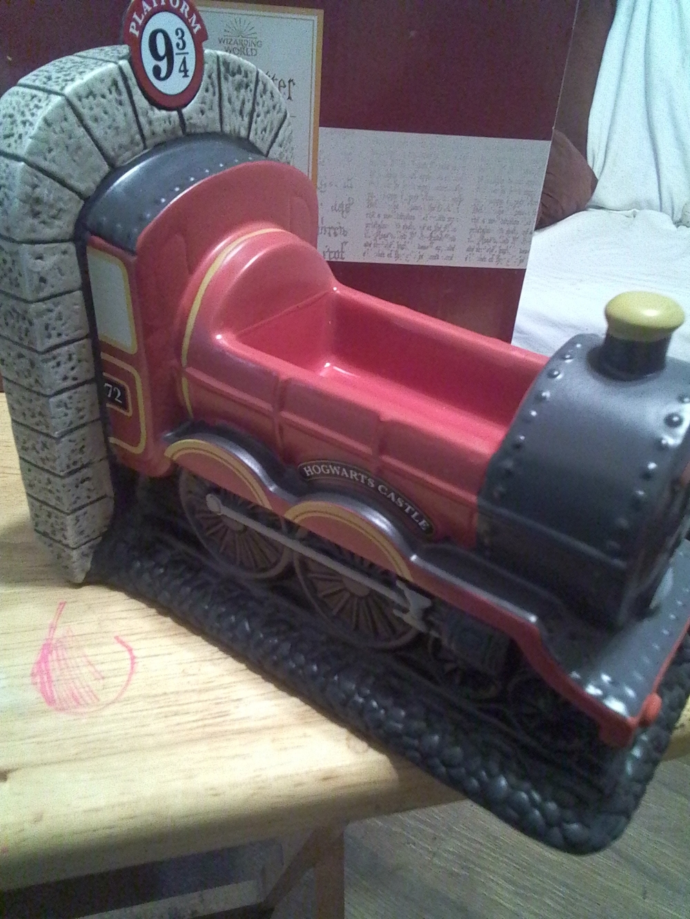 Platform 9 3/4 Scentsy WARMER